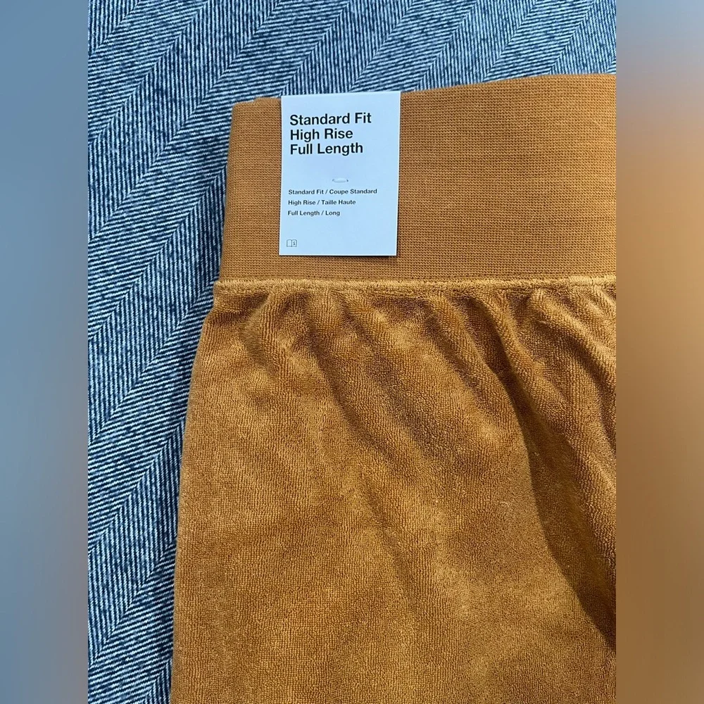 NIKE SPORTSWEAR WOMEN'S YELLOW TERRY WIDE LEG PANTS | M - Picture 6 of 9